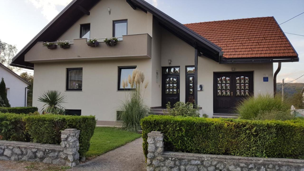 Studio Apartman Salopek Ogulin Exterior photo