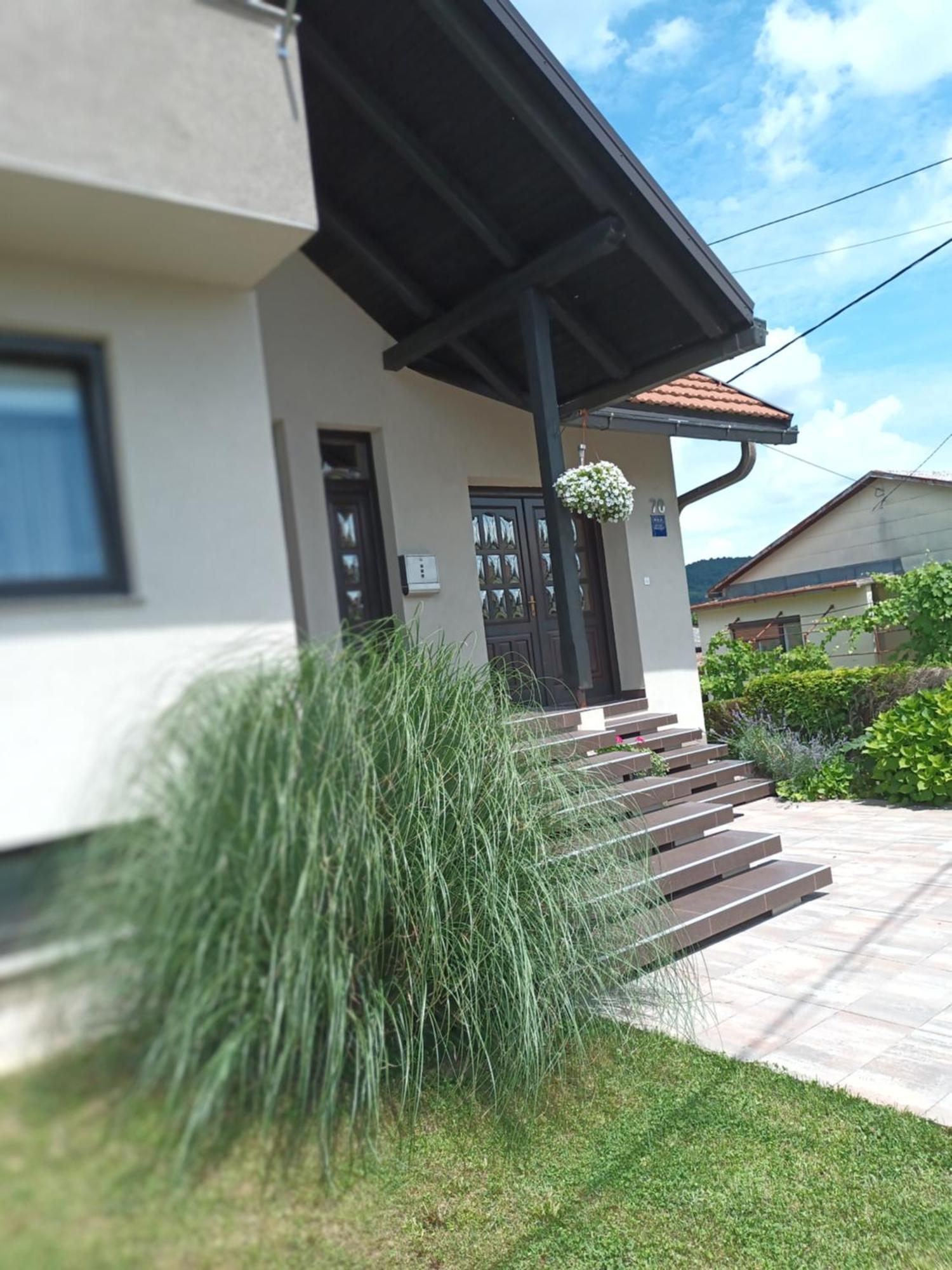 Studio Apartman Salopek Ogulin Exterior photo